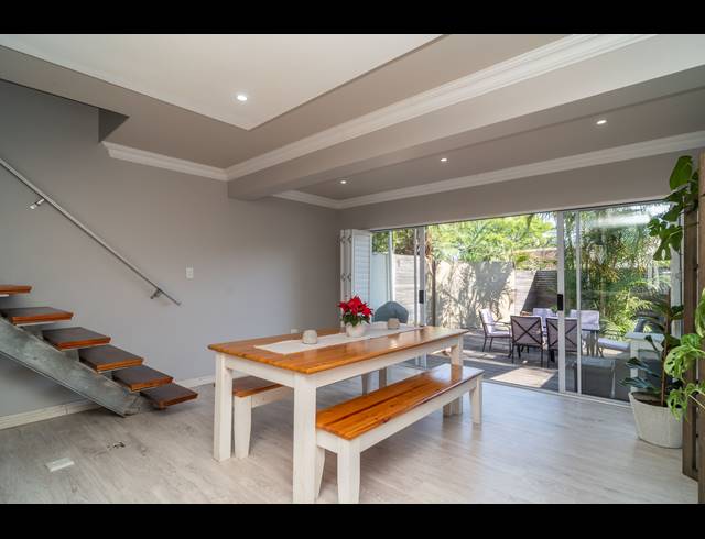 2 BEDROOM DUPLEX FOR SALE IN UMHLANGA CENTRAL